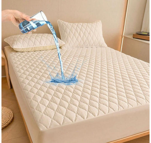 Couvre-lit 100% Imperméable et lavable ( 4 Places )